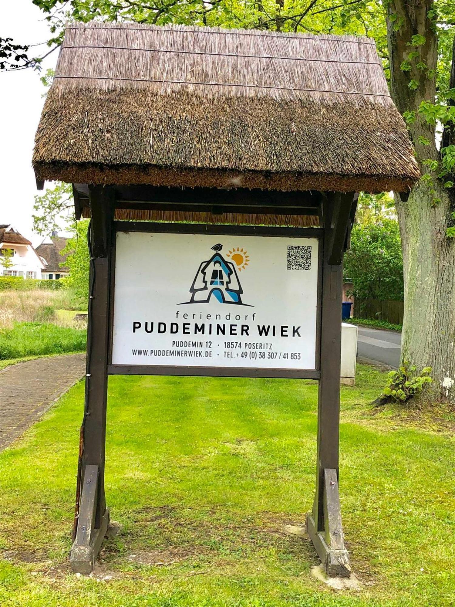 Komfortables Reetdachferienhaus Hasel 1 Puddemin Luaran gambar